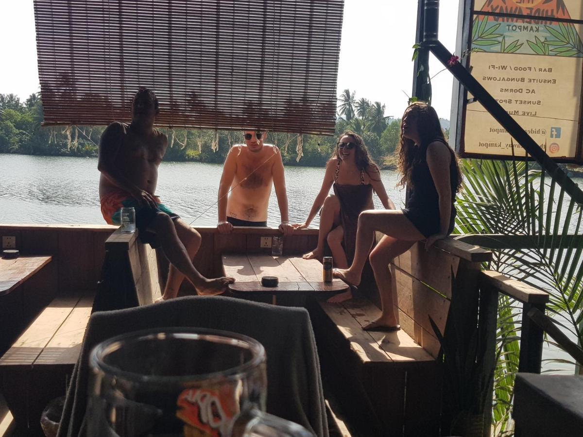 מלון קמפוט The Hideaway מראה חיצוני תמונה
